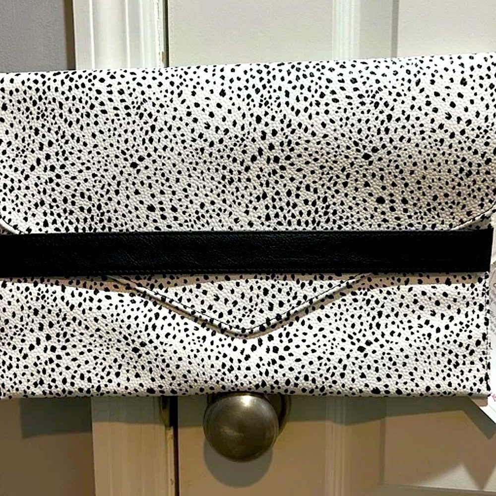 Thirty-One Dainty Black & White Speckled Laptop/Tablet Sleeve Case
